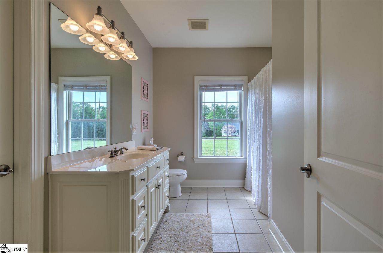 115 Bakerville Road Easley, SC 29642 - Photo 18 of 36