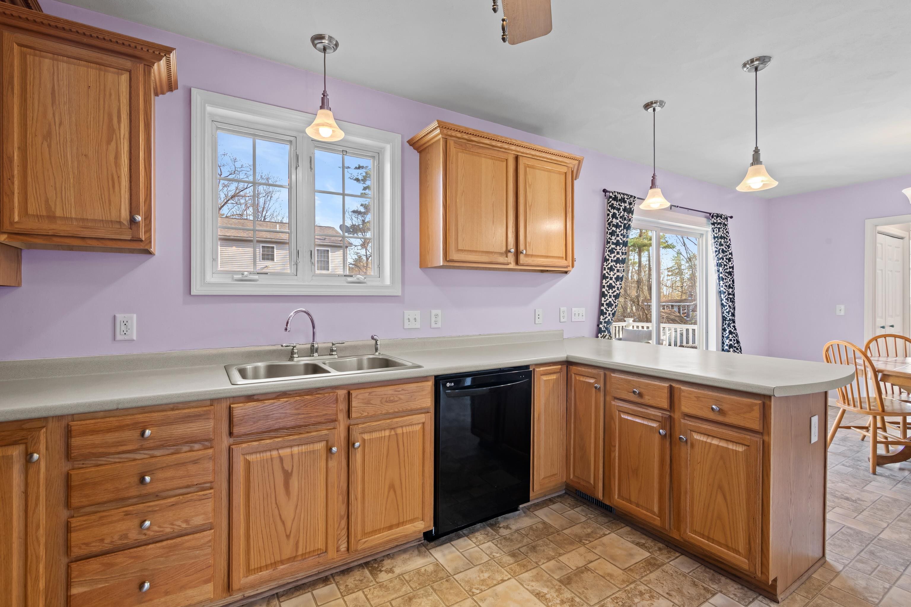12 Miriam Road Merrimack, NH 03054 - Photo 36 of 40