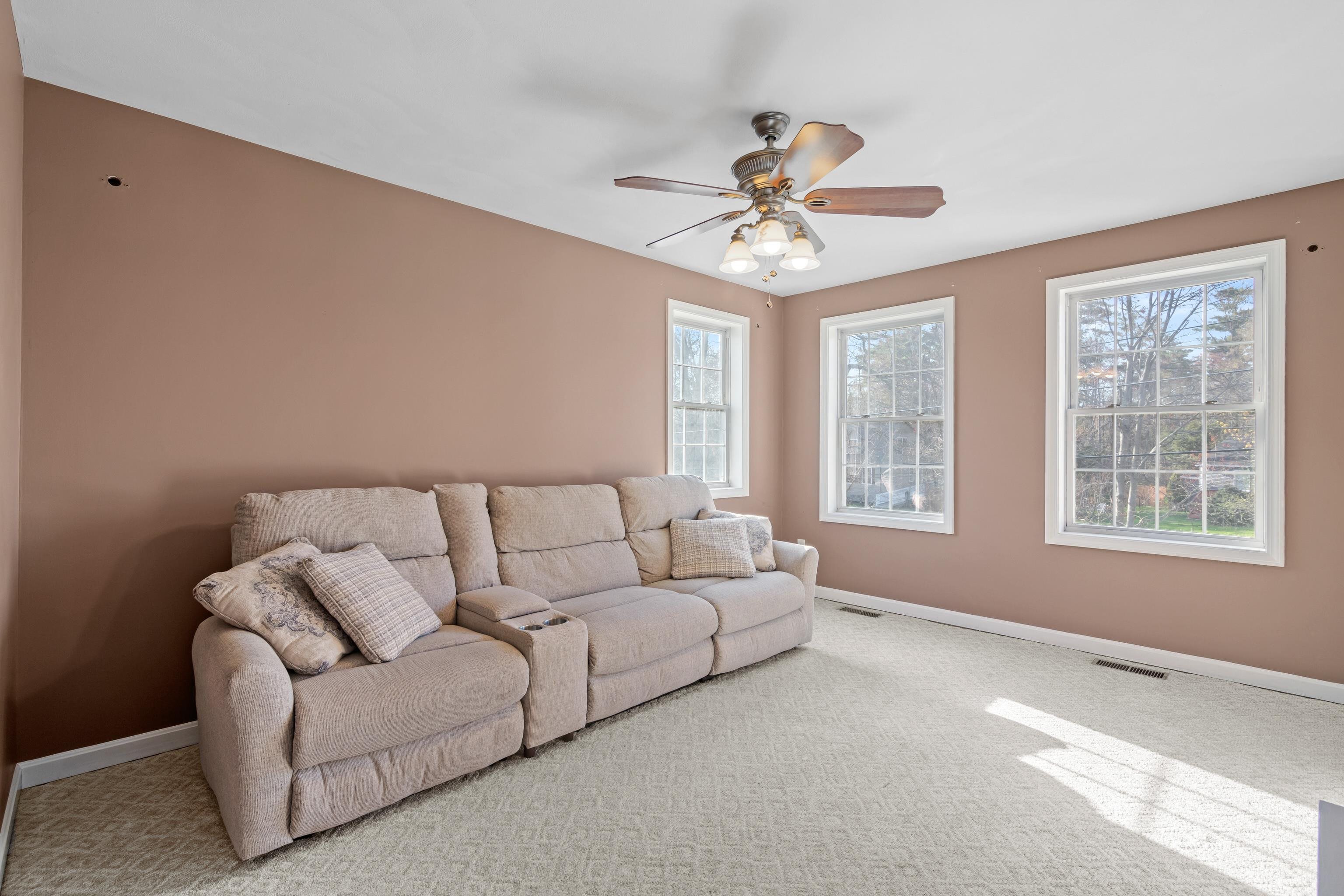 12 Miriam Road Merrimack, NH 03054 - Photo 8 of 40