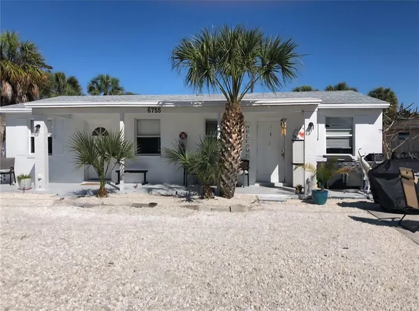 $1,650 | 6755 Gulf Winds Drive, Unit 2, St. Pete Beach, FL 33706