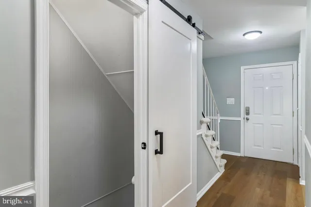 $599,900 | 9523 Cherry Oak Court, Burke, VA 22015