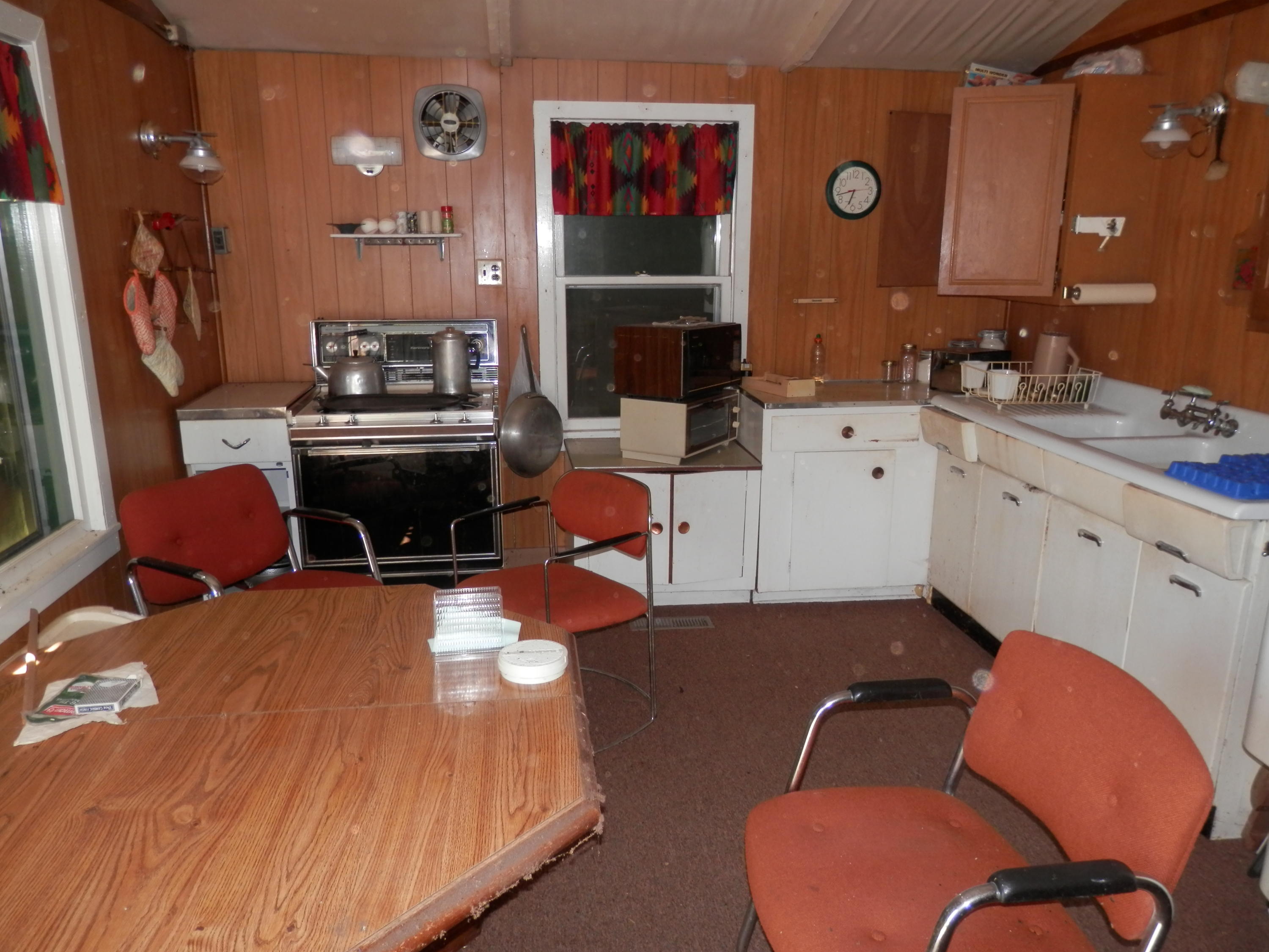 5253 River Road Gulliver, MI 49840 - Photo 4 of 13 Gallery Image 4