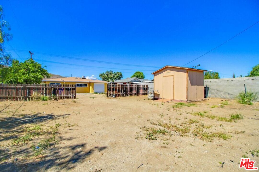 2576 Hall Avenue Riverside, CA 92509 - Photo 3 of 13