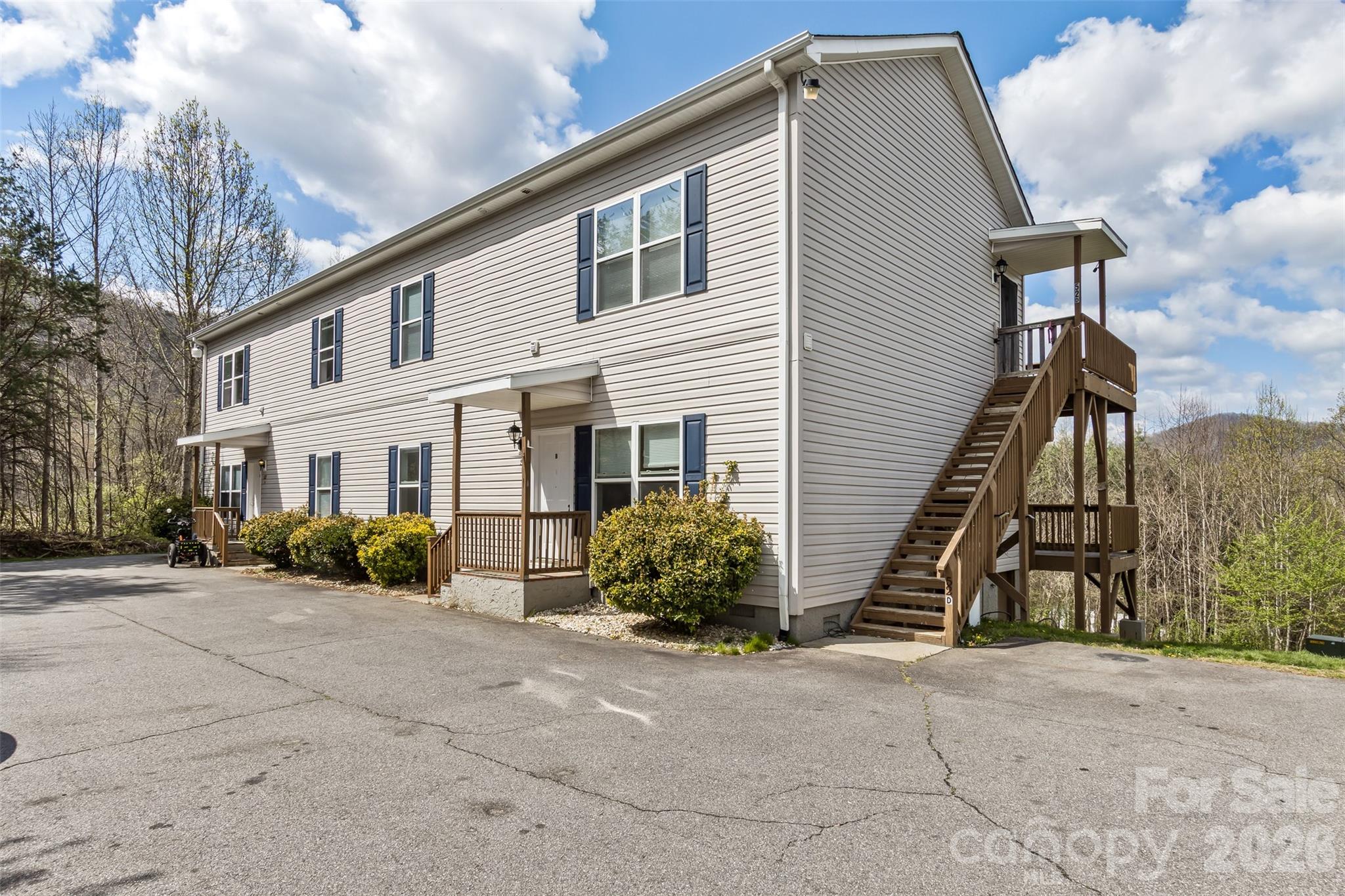 52 Smith Road Leicester, NC 28748 - Photo 7 of 38