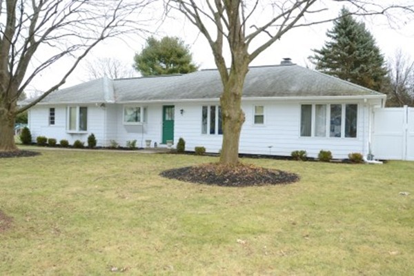 91 Jeffrey Road Springfield, MA 01119 - Photo 3 of 30 a front view of house with yard and trees around