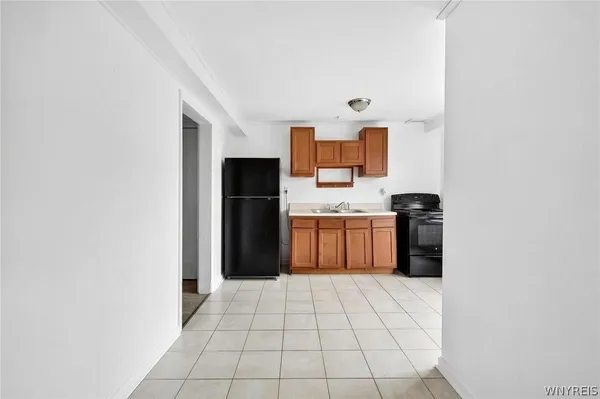 $329,900 | 32 Curwood Court, Unit 26, Tonawanda, NY 14150