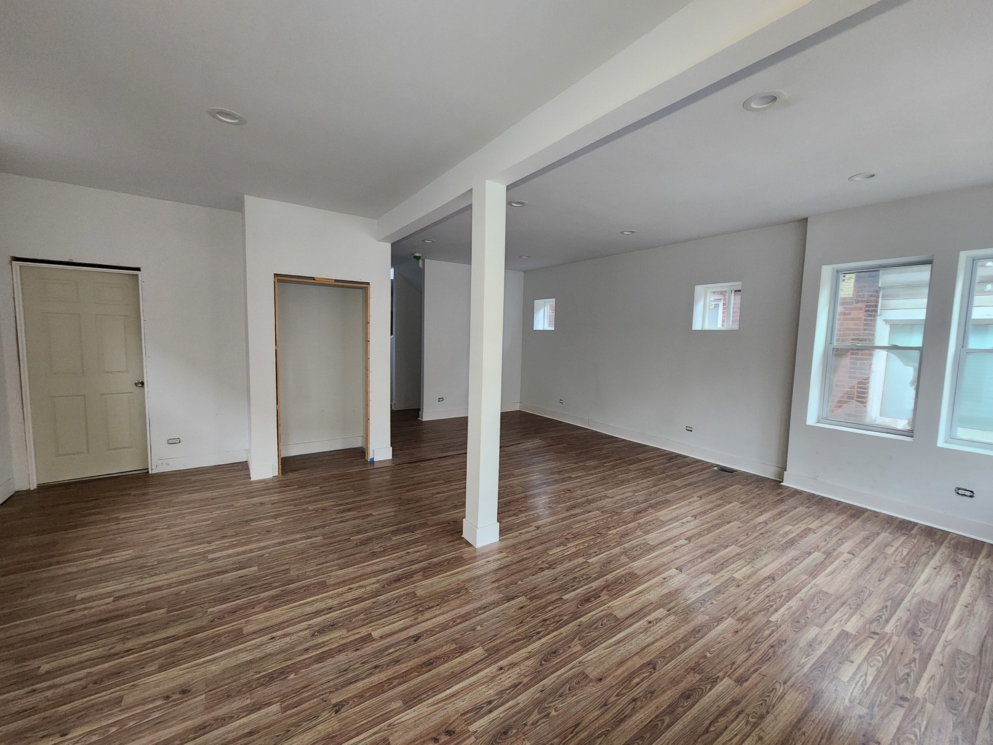 7133 South Constance Avenue Chicago, IL 60649 - Photo 6 of 24