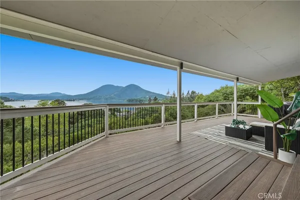 $499,000 | 9480 Glenhaven Drive, Glenhaven, CA 95443