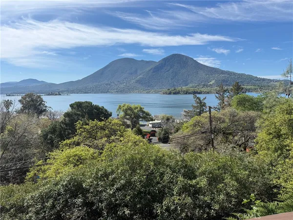 $499,000 | 9480 Glenhaven Drive, Glenhaven, CA 95443