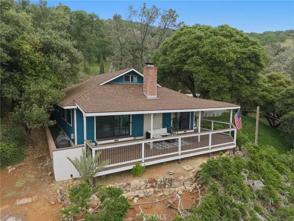 $499,000 | 9480 Glenhaven Drive, Glenhaven, CA 95443