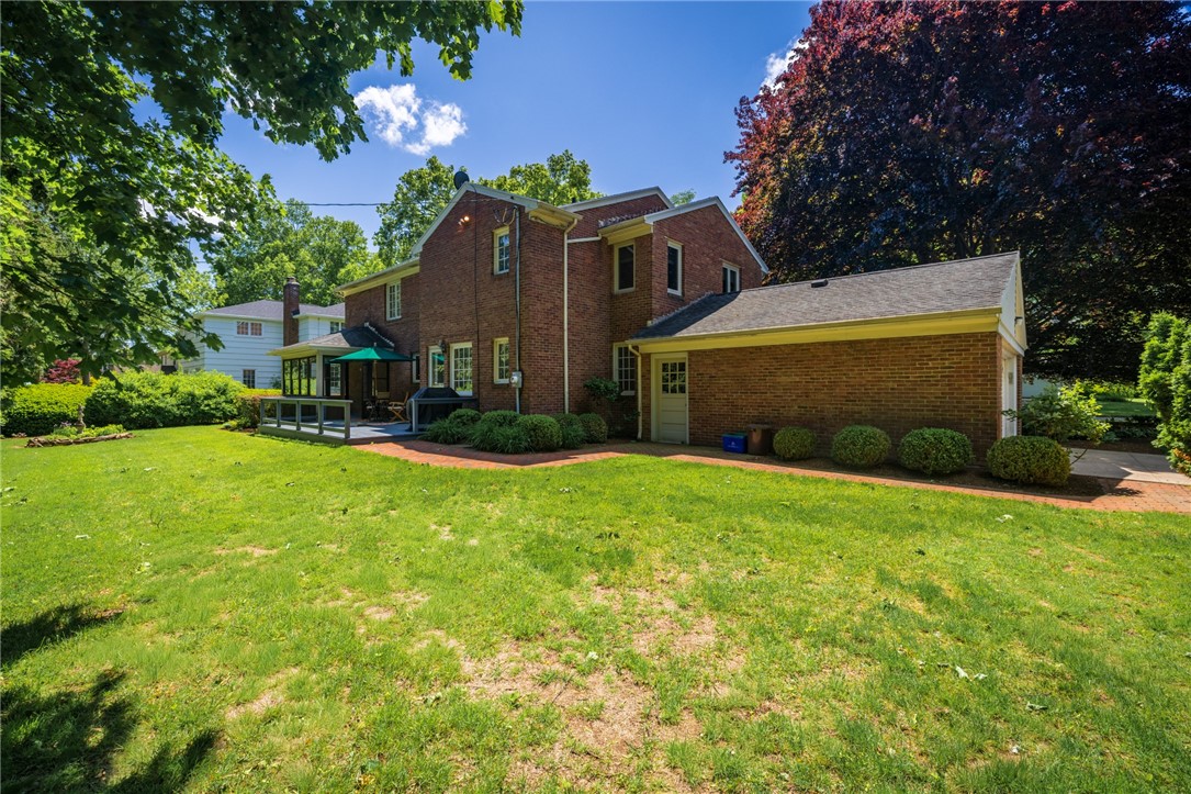 170 Edgemoor Road Brighton, NY 14618 - Photo 47 of 50