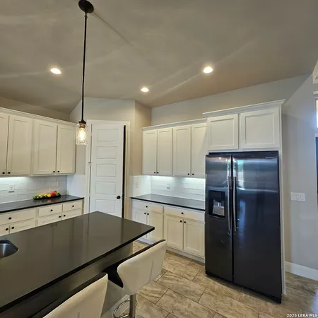 $470,499 | 137 West Medium Meadow Drive, Lytle, TX 78052