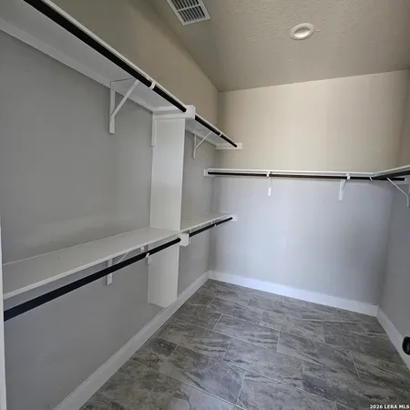 $470,499 | 137 West Medium Meadow Drive, Lytle, TX 78052