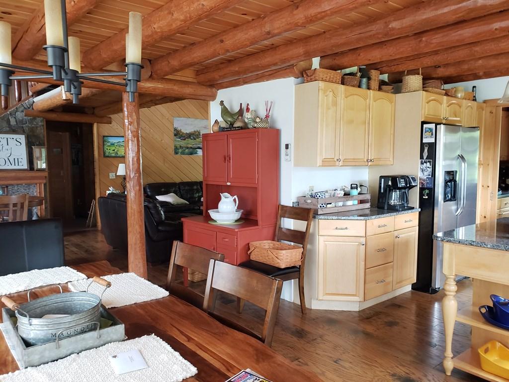 212 Country Club Road Oakland, ME 04963 - Photo 10 of 53 010