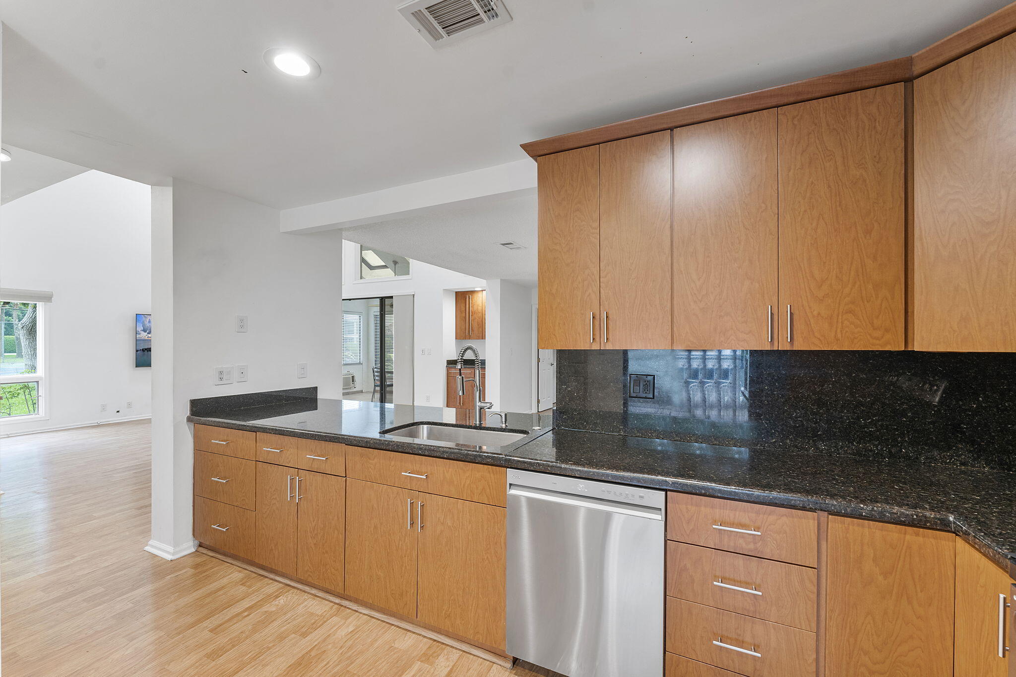 7932 Seville Place, Unit 2101 Boca Raton, FL 33433 - Photo 15 of 45 Kitchen with Sink