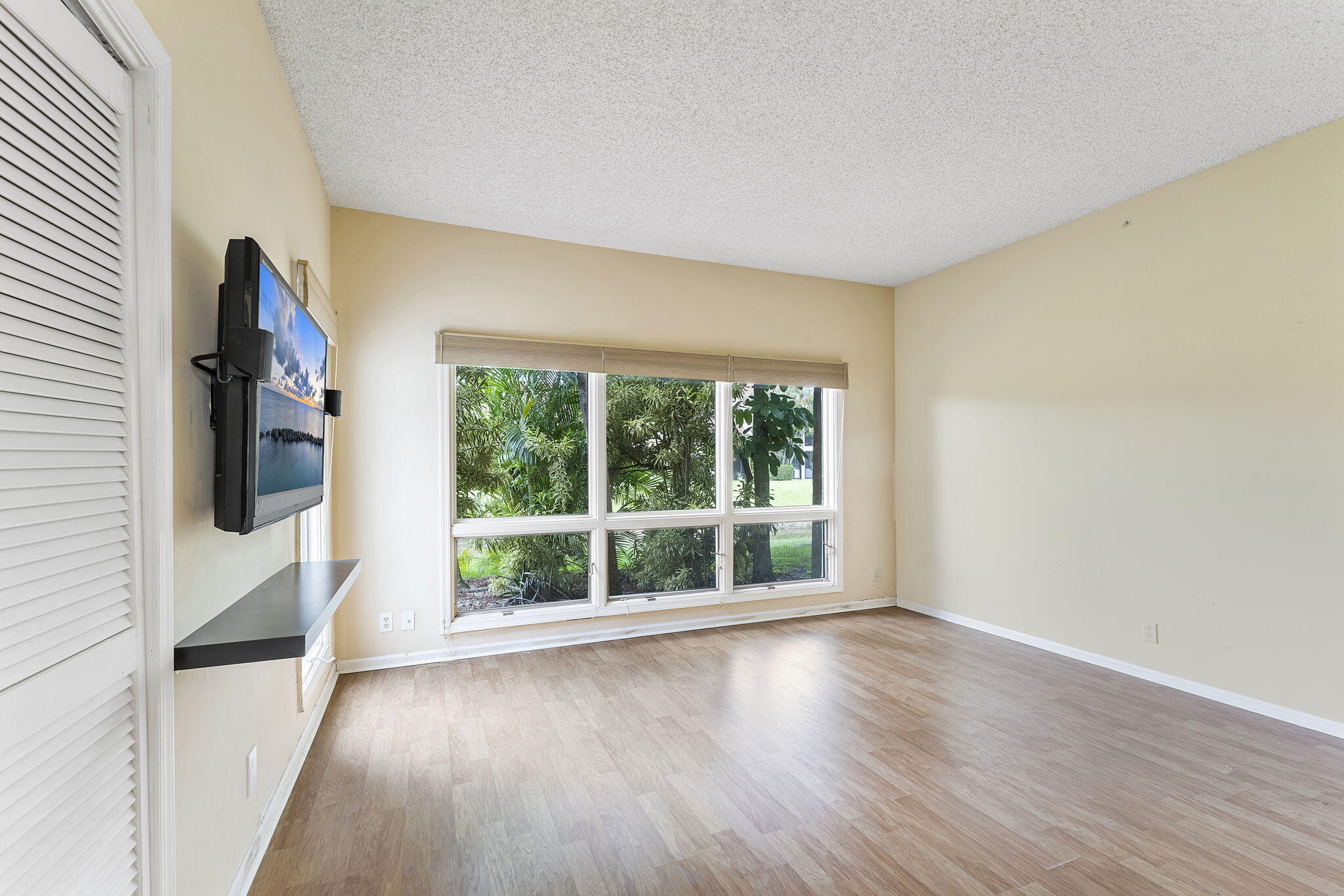 7932 Seville Place, Unit 2101 Boca Raton, FL 33433 - Photo 22 of 45 Bedroom