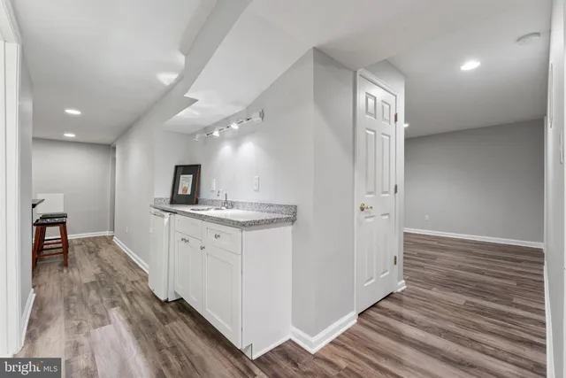 $924,900 | 15107 Wetherburn Drive, Centreville, VA 20120