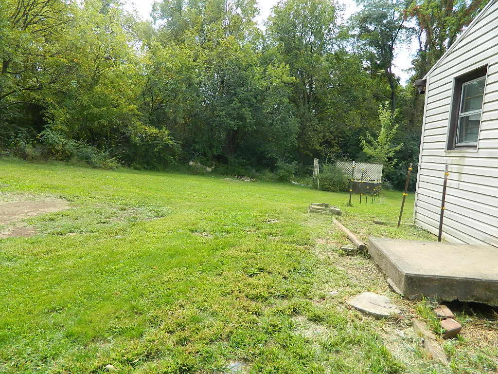 3025 Troehler Road Springfield, OH 45505 - Photo 5 of 14