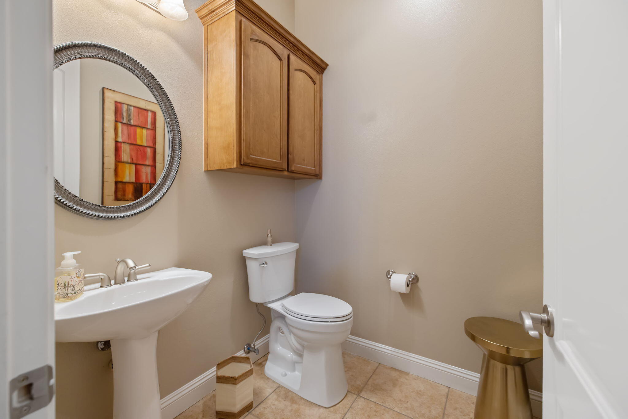 760 St James Court Exeter, CA 93221 - Photo 41 of 77 Half bath in hallway