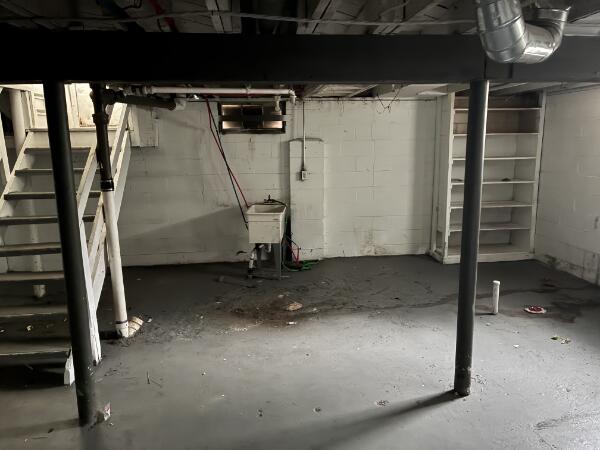 20403 Manor Detroit, MI 48221 - Photo 11 of 12 56908421-fdd1-49e8-8ae7-0a3e48176113