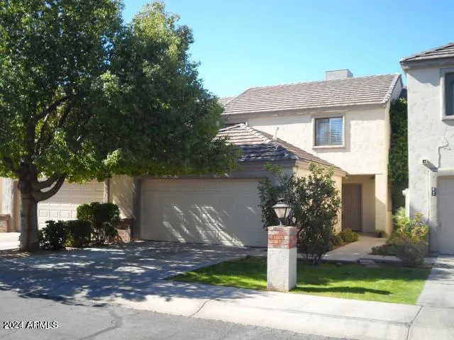 $2,350 | 4301 North 21st Street, Unit 48, Phoenix, AZ 85016