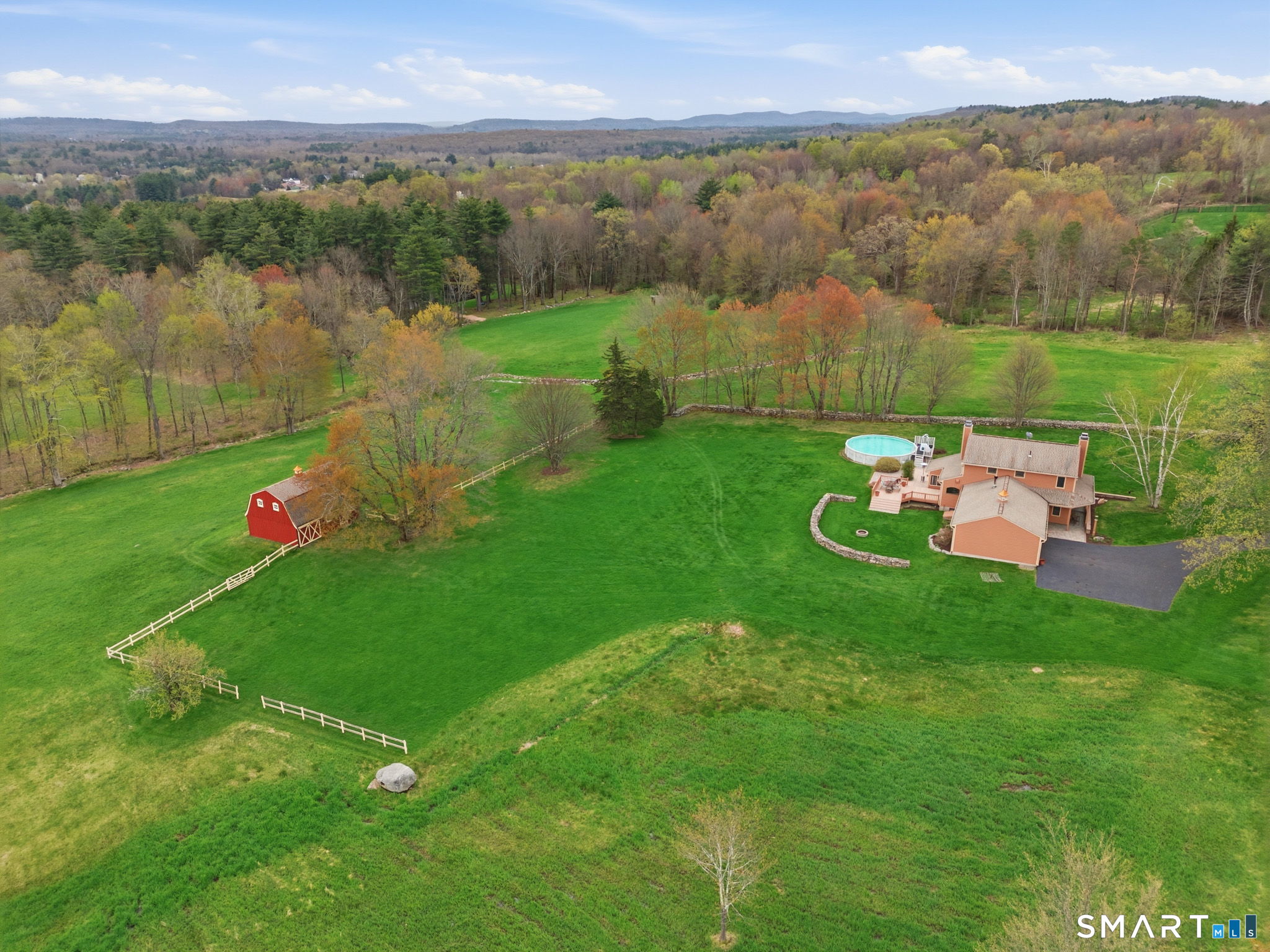 80 R Day Street Granby, CT 06035 - Photo 2 of 40
