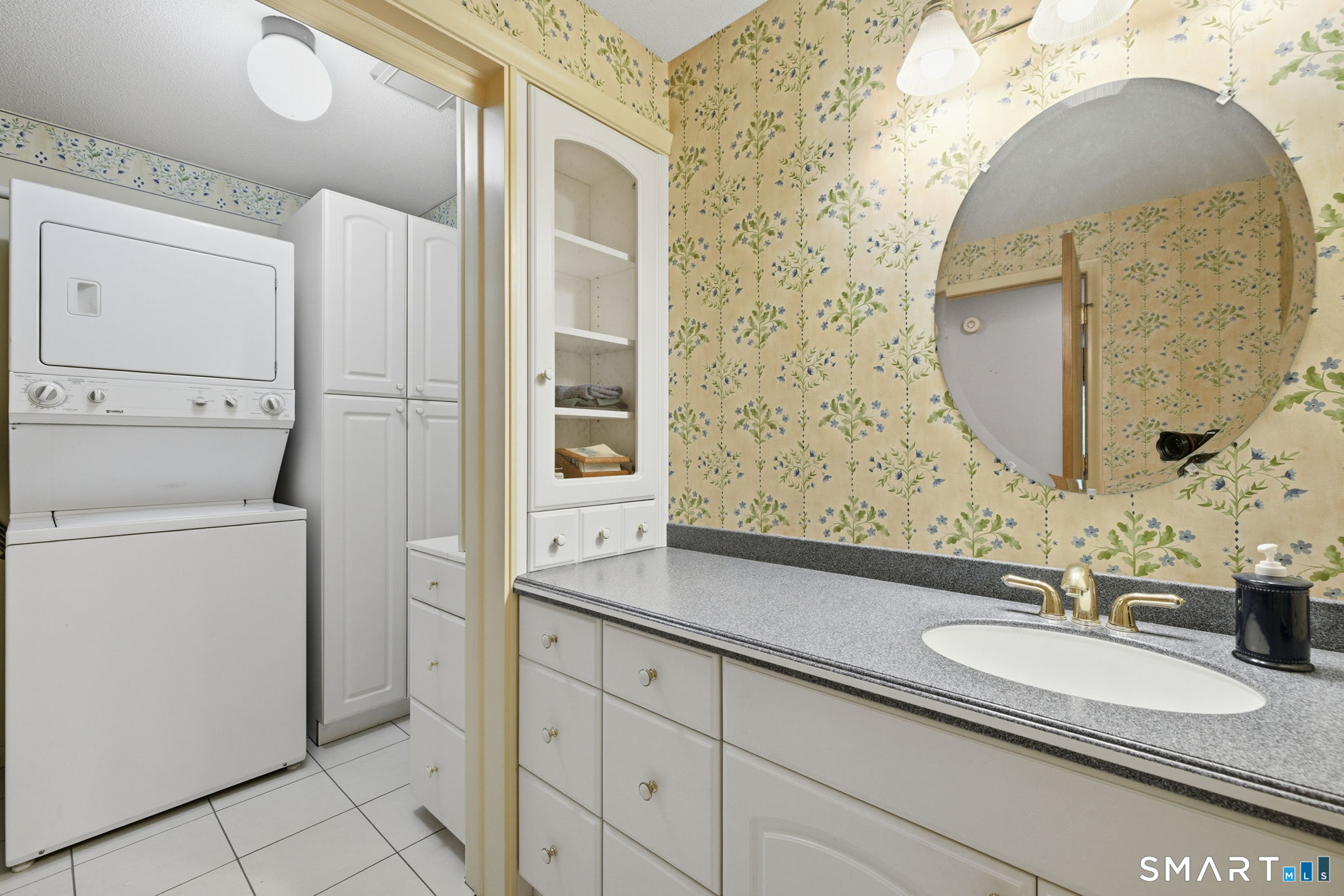 80 R Day Street Granby, CT 06035 - Photo 26 of 40