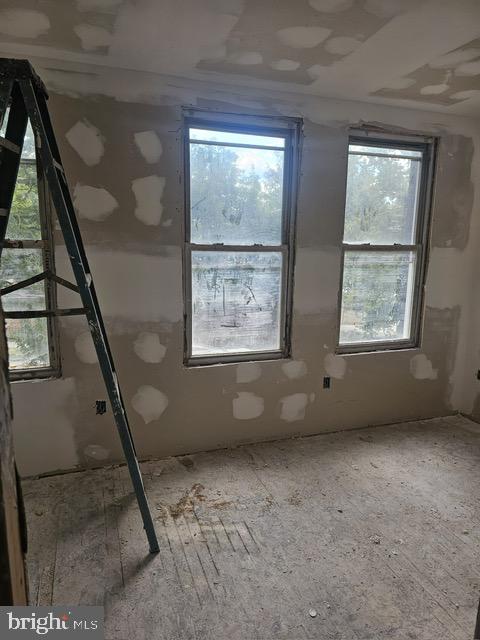1404 First Street Southwest Washington, DC 20024 - Photo 9 of 19 a view of an empty room with windows
