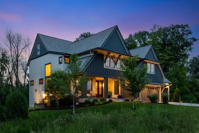 $2,000,000 | 754 Shawnee Woods Road, Medina, MN 55340