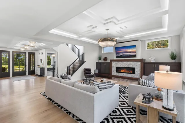 $2,000,000 | 754 Shawnee Woods Road, Medina, MN 55340