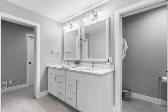 $2,000,000 | 754 Shawnee Woods Road, Medina, MN 55340