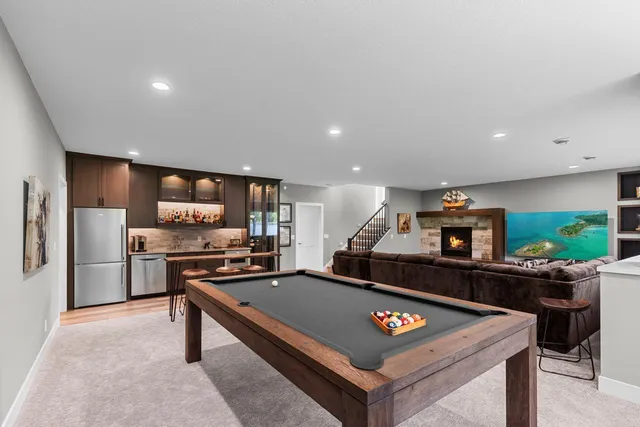 $2,000,000 | 754 Shawnee Woods Road, Medina, MN 55340