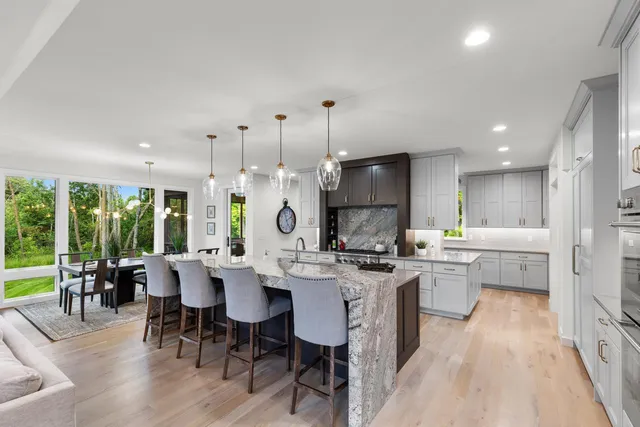 $2,000,000 | 754 Shawnee Woods Road, Medina, MN 55340