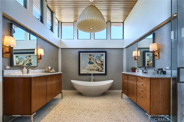 $6,975,000 | 1112 Park Street, Huntington Beach, CA 92648