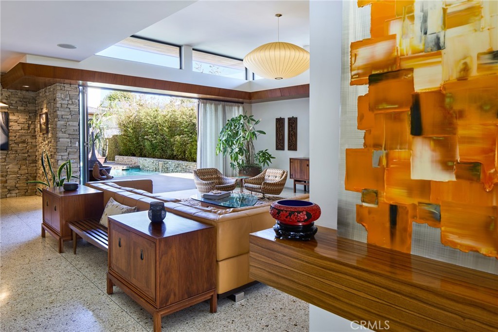 1112 Park Street Huntington Beach, CA 92648 - Photo 3 of 61