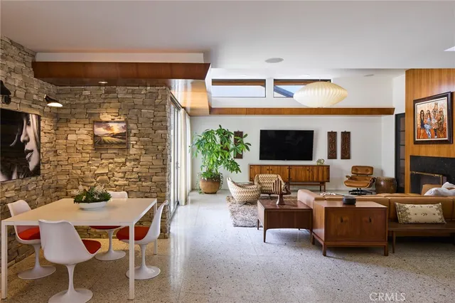 $6,975,000 | 1112 Park Street, Huntington Beach, CA 92648