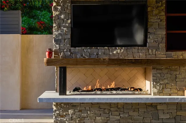 $6,975,000 | 1112 Park Street, Huntington Beach, CA 92648