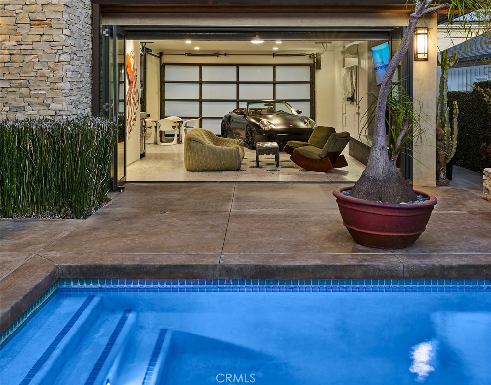 1112 Park Street Huntington Beach, CA 92648 - Photo 46 of 61