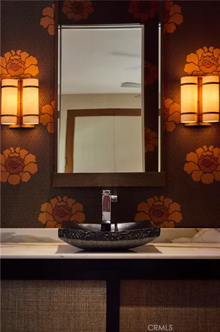 $6,975,000 | 1112 Park Street, Huntington Beach, CA 92648