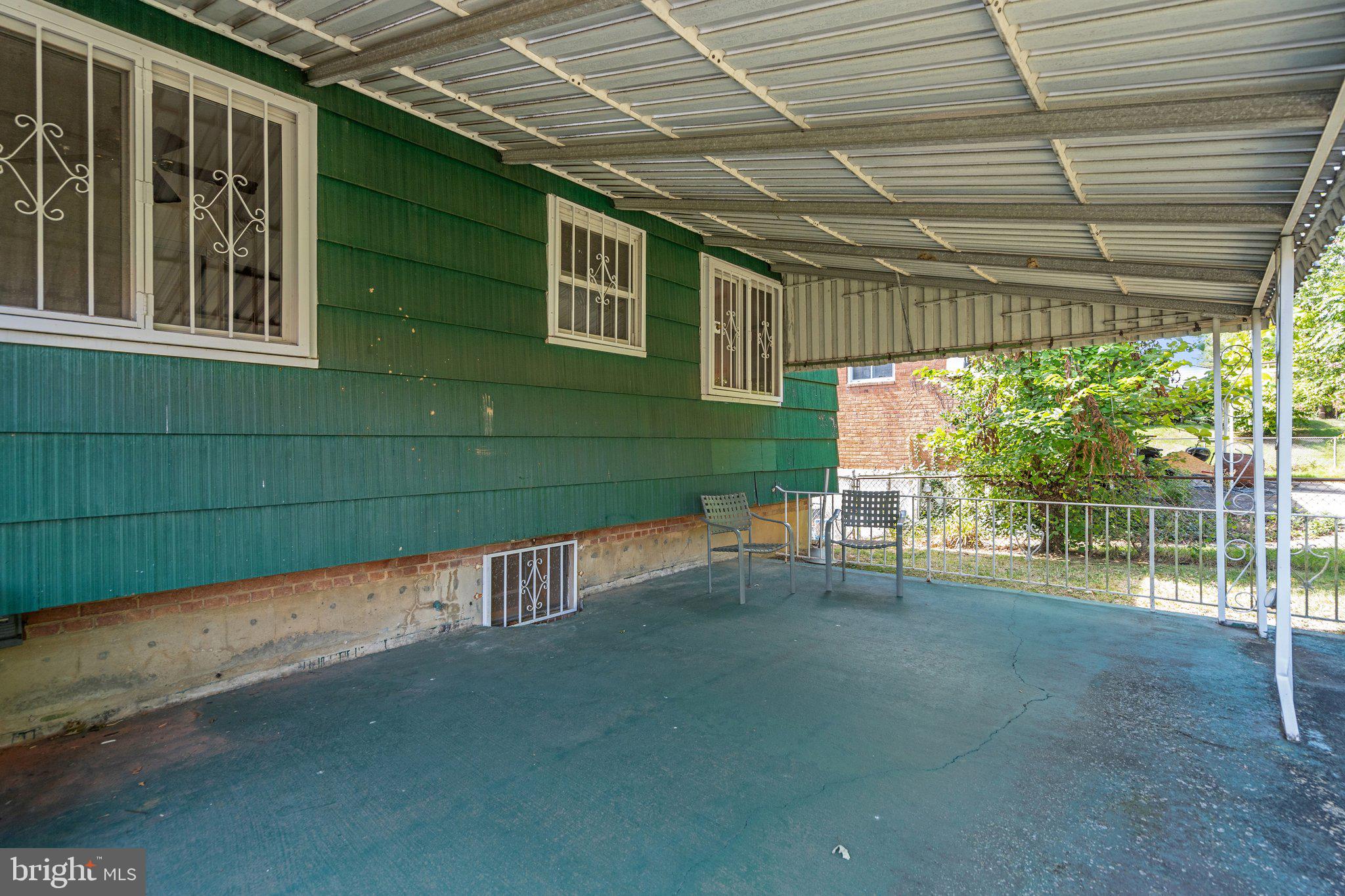4618 Hilltop Terrace Southeast Washington, DC 20019 - Photo 30 of 36 a view of backyard with green space