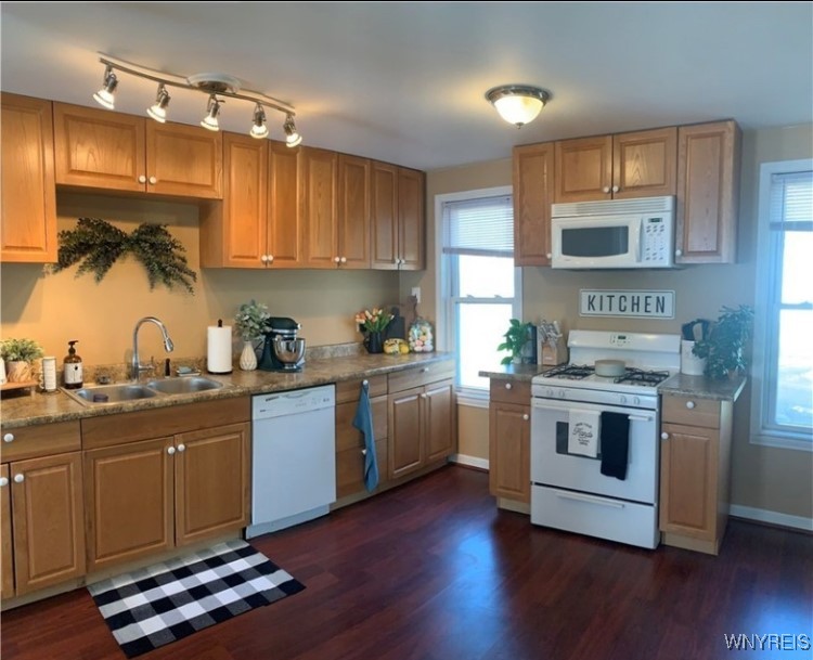 146 Allen Street Lockport City, NY 14094 - Photo 13 of 20