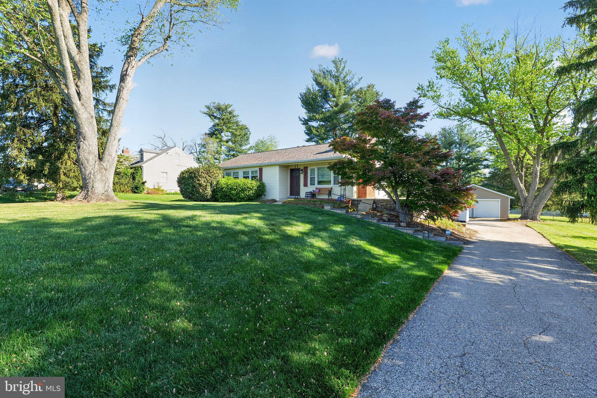 10386 Gorman Road Laurel, MD 20723 - Photo 5 of 30 Charming home with lush green landscape.
