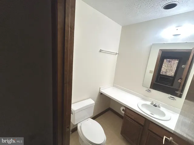 $1,650 | 23240 Chestnut Oak Court, Unit 6D, California, MD 20619