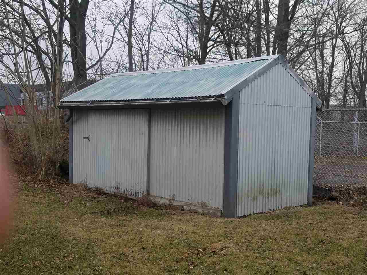 1421 Adams Street Decatur, IN 46733 - Photo 5 of 22