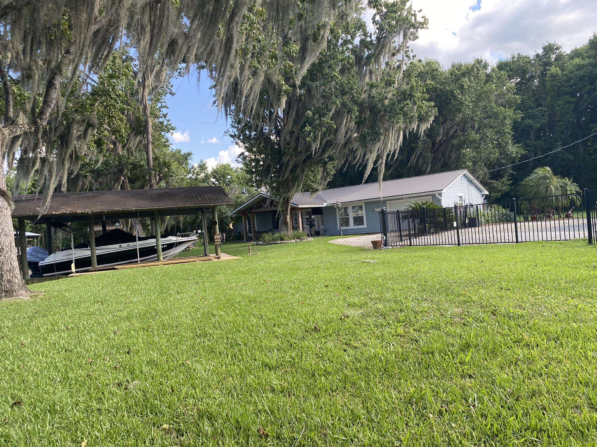 137-135 Riverside Drive Satsuma, FL 32189 - Photo 2 of 46