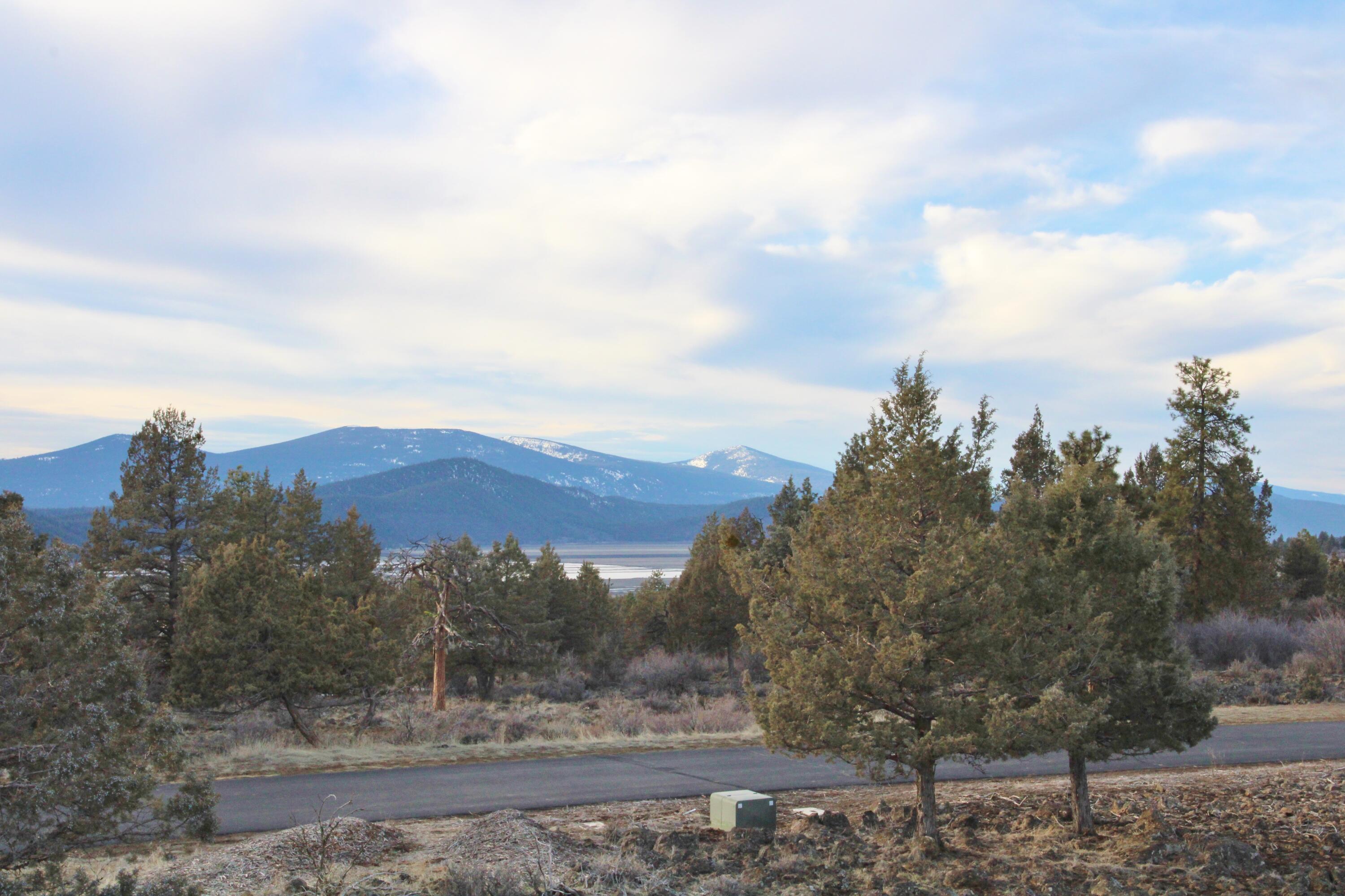 940 Bailey Mountain Road Klamath Falls, OR 97601 - Photo 6 of 17 940 Bailey Mountain 150