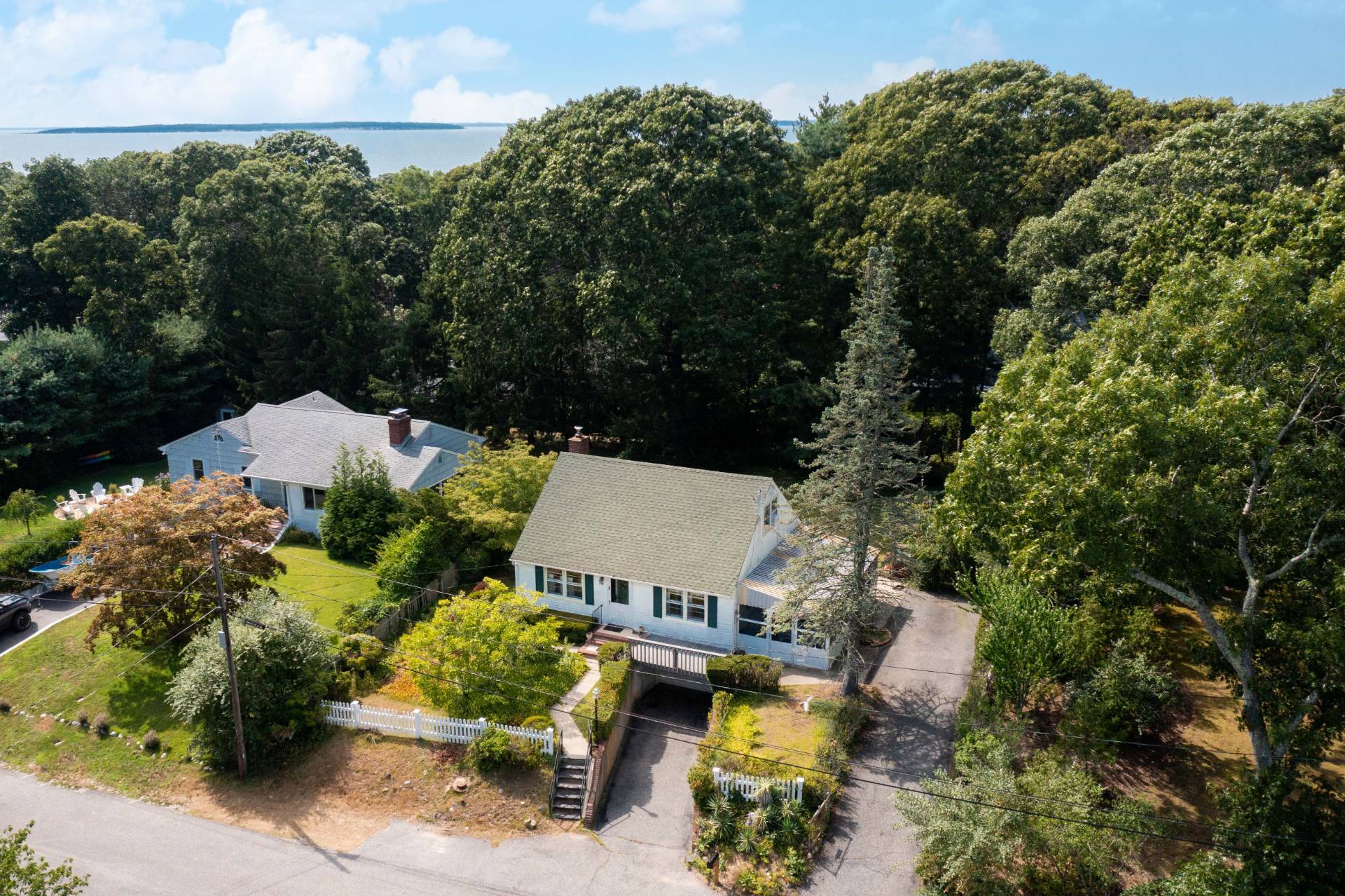 29 Fern Road Southampton, NY 11968 - Photo 1 of 16 Gallery Image 1