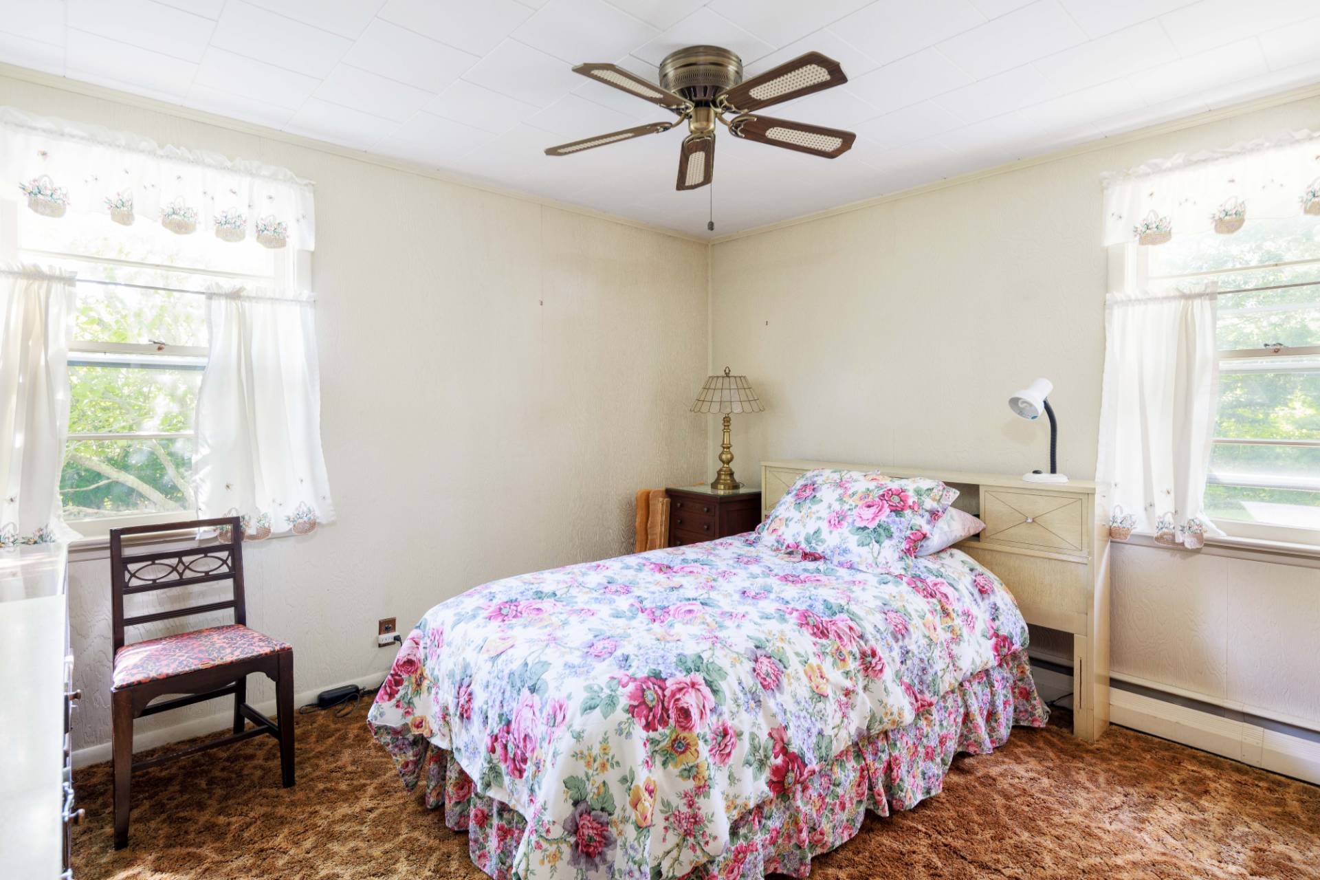 29 Fern Road Southampton, NY 11968 - Photo 8 of 16 Gallery Image 8