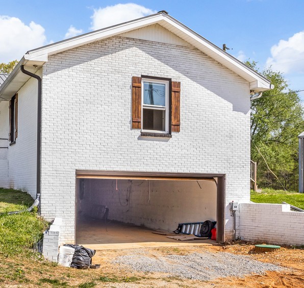 155 Covington Lane Dickson, TN 37055 - Photo 2 of 5 a front view of a house with a yard