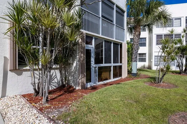 $129,900 | 6850 Royal Palm Boulevard, Unit 106G, Pompano Beach, FL 33063